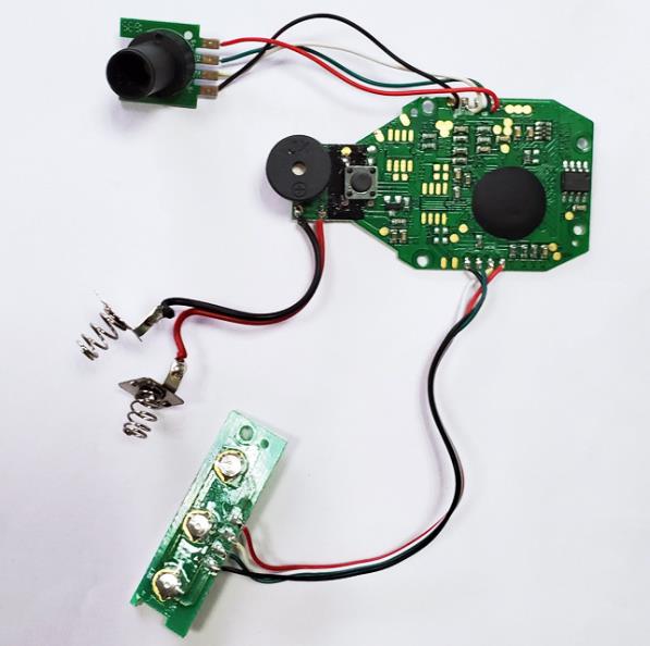 輕觸開關(guān)在額溫槍上的應用.jpg 輕觸開關(guān)在額溫槍上的應用.jpg