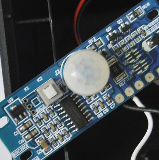 輕觸開關在PCB電路板的應用